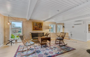 Awesome Home In Juelsminde With House Sea View, Juelsminde